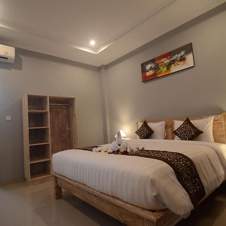 Kusuma Guesthouse 2 Canggu  Exterior photo