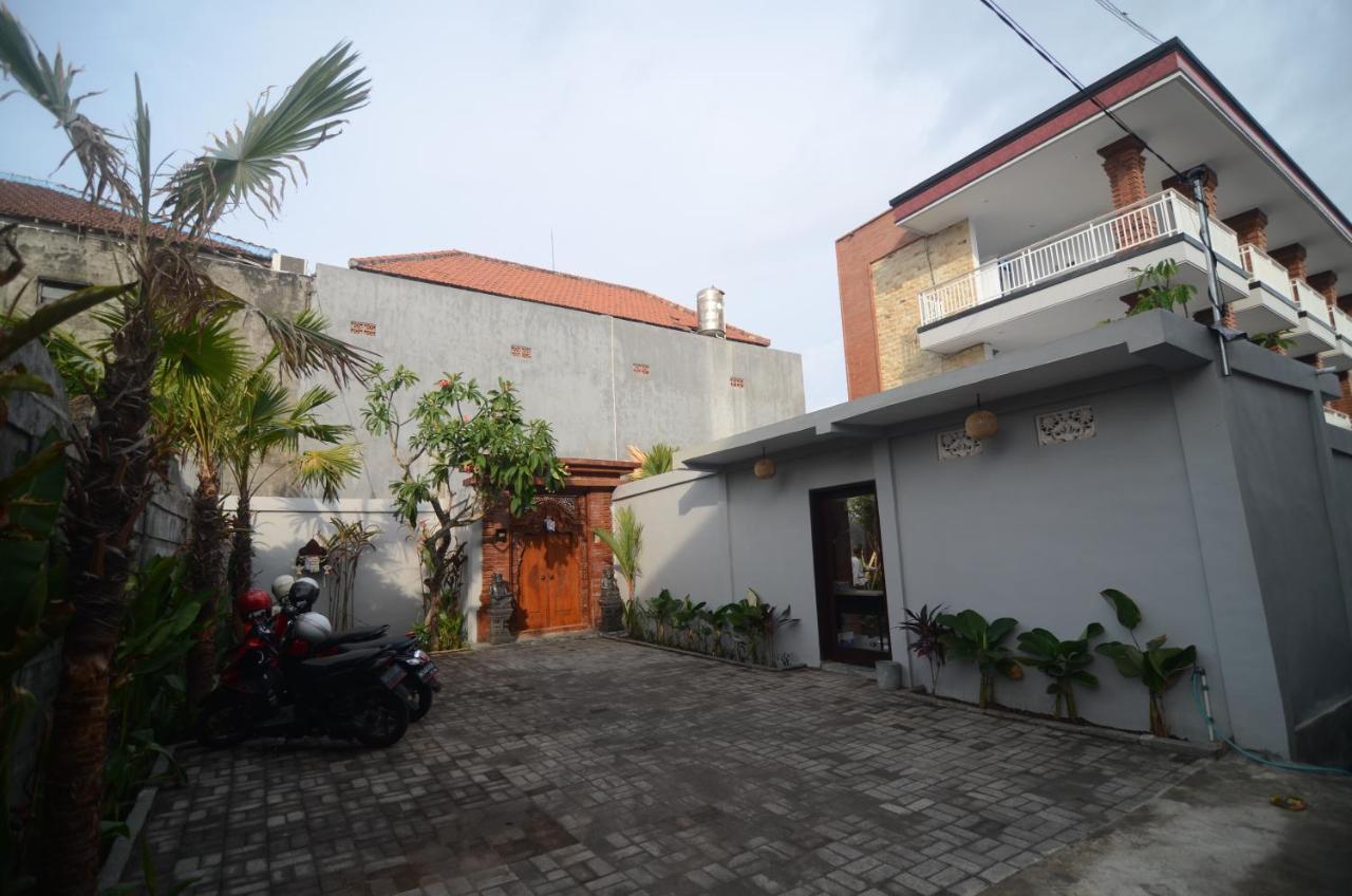 Kusuma Guesthouse 2 Canggu  Exterior photo