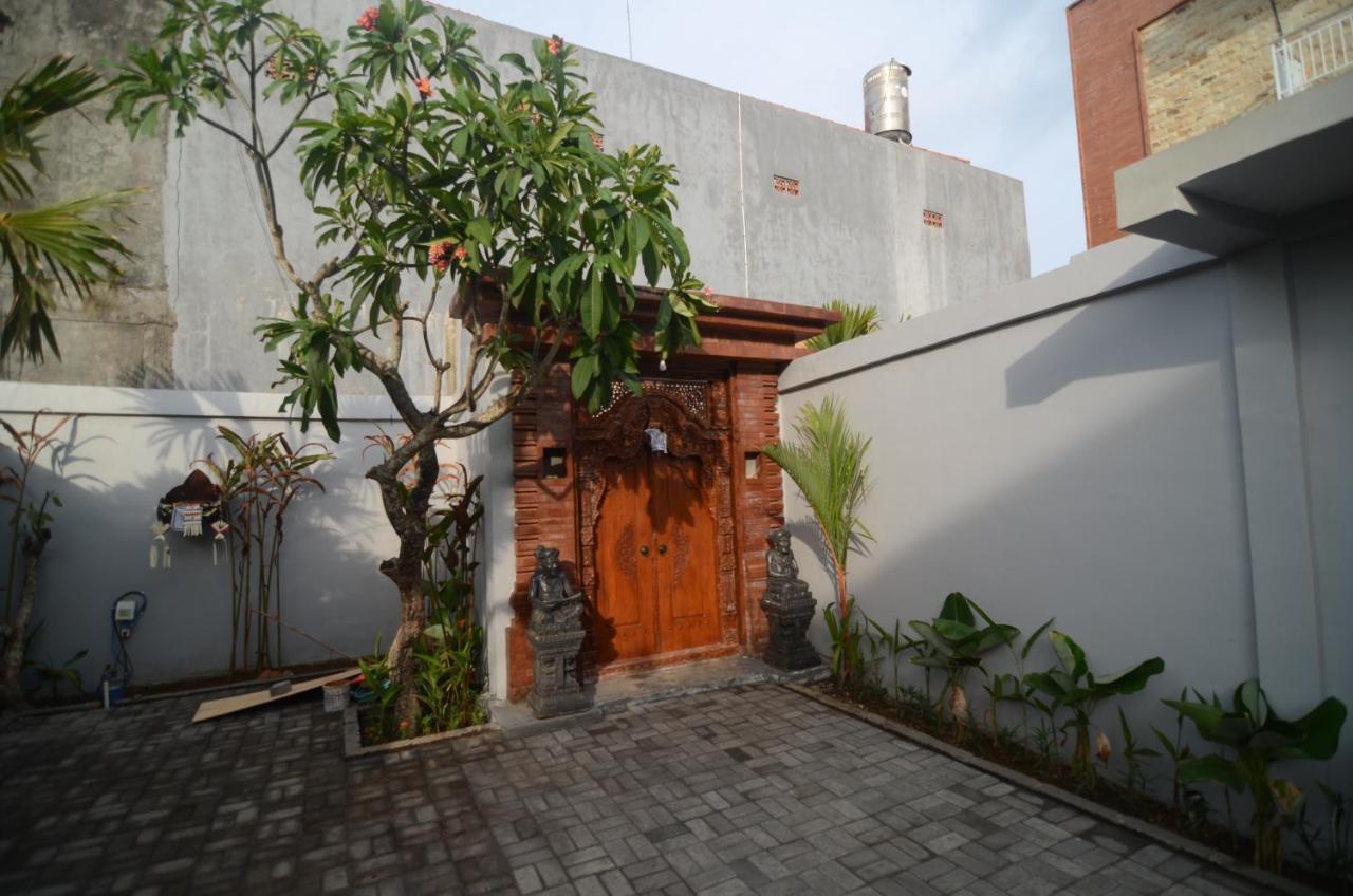 Kusuma Guesthouse 2 Canggu  Exterior photo