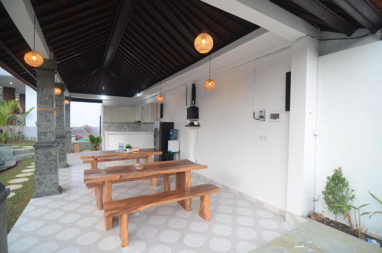 Kusuma Guesthouse 2 Canggu  Exterior photo